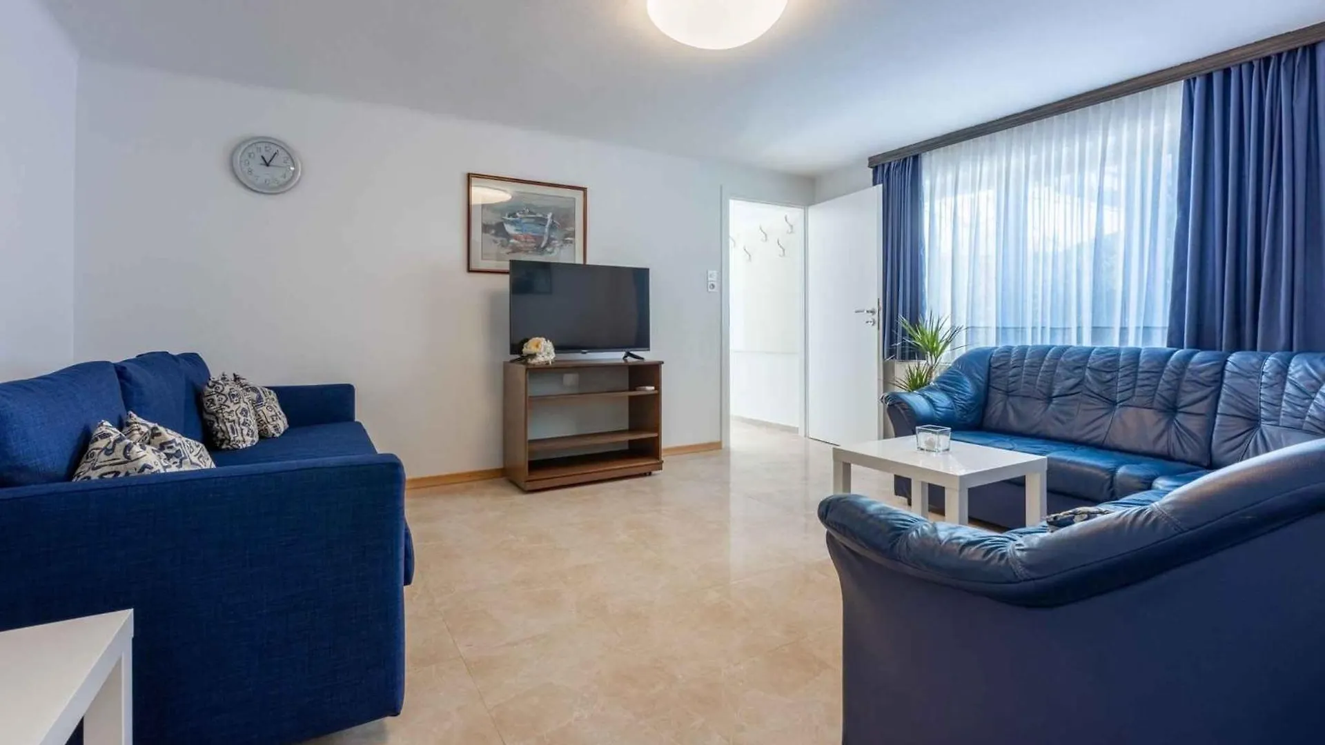 Apartments In Dramalj 42937