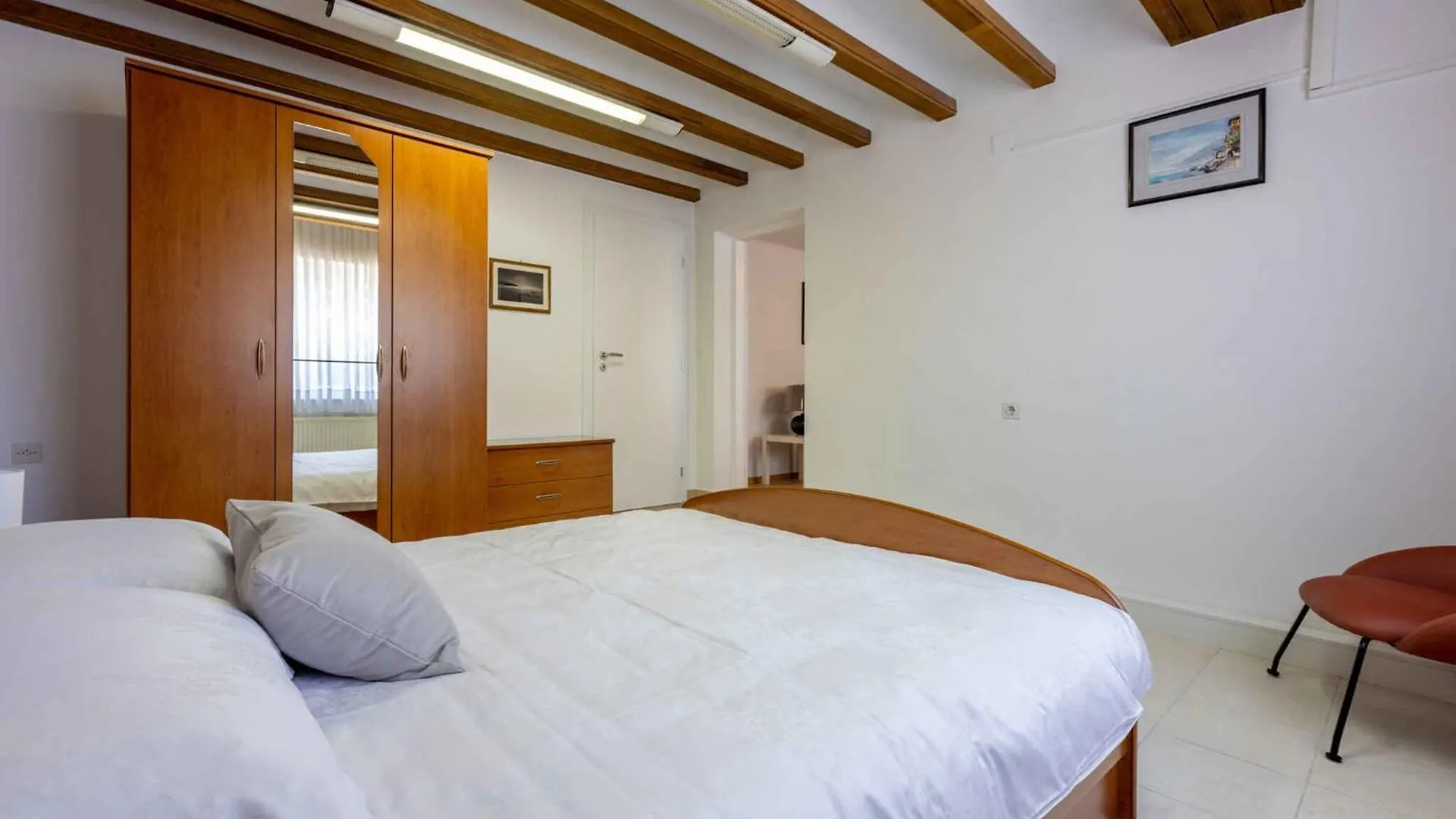 Apartments In Dramalj 42937 Croácia